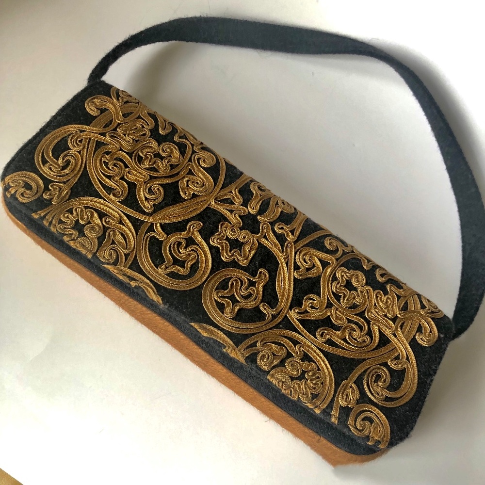 Baguette/Clutch by Adrienne Vittadini LIKE NEW!